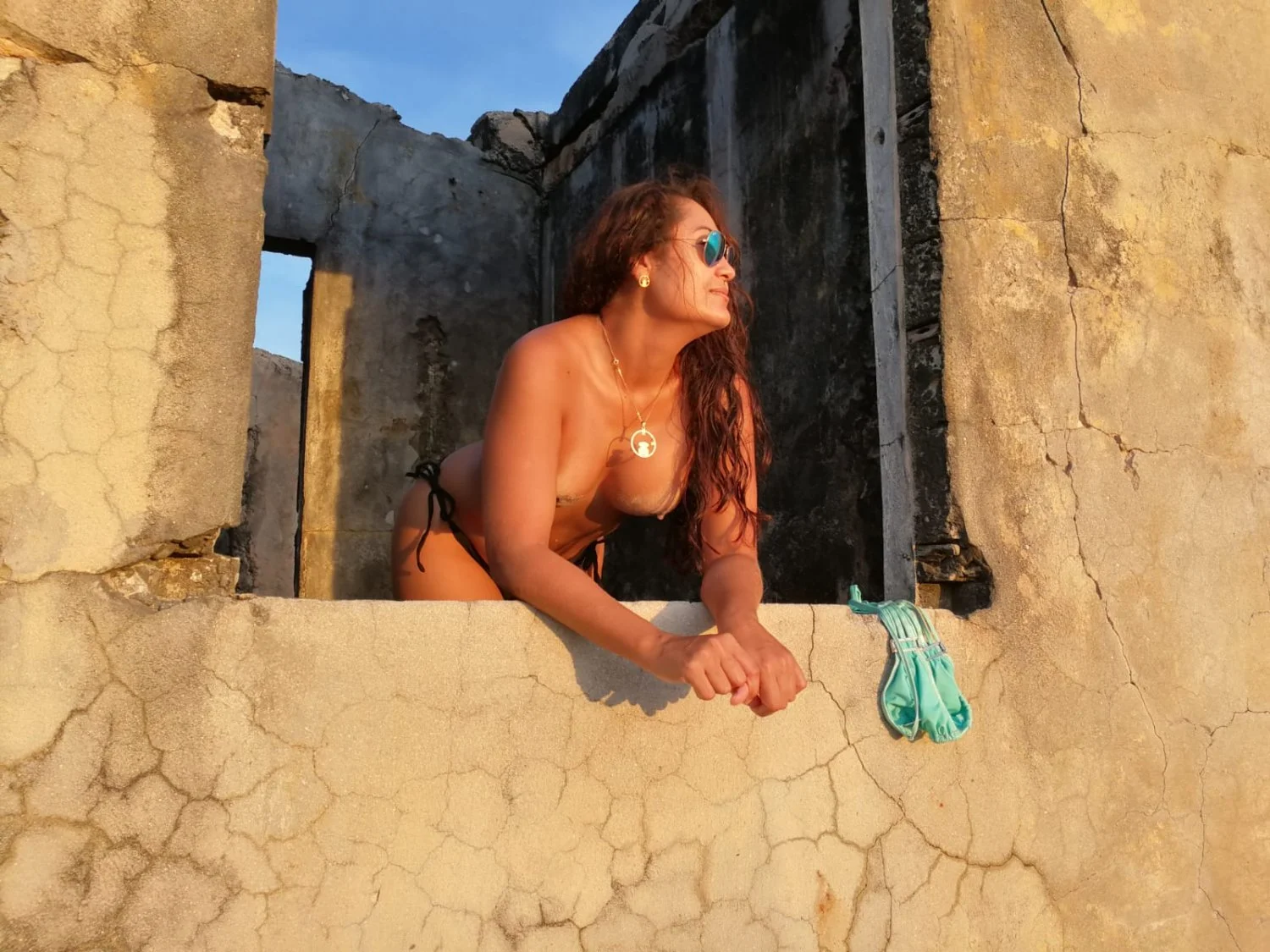 ALIX KATHERINE MENDOZA image 30
