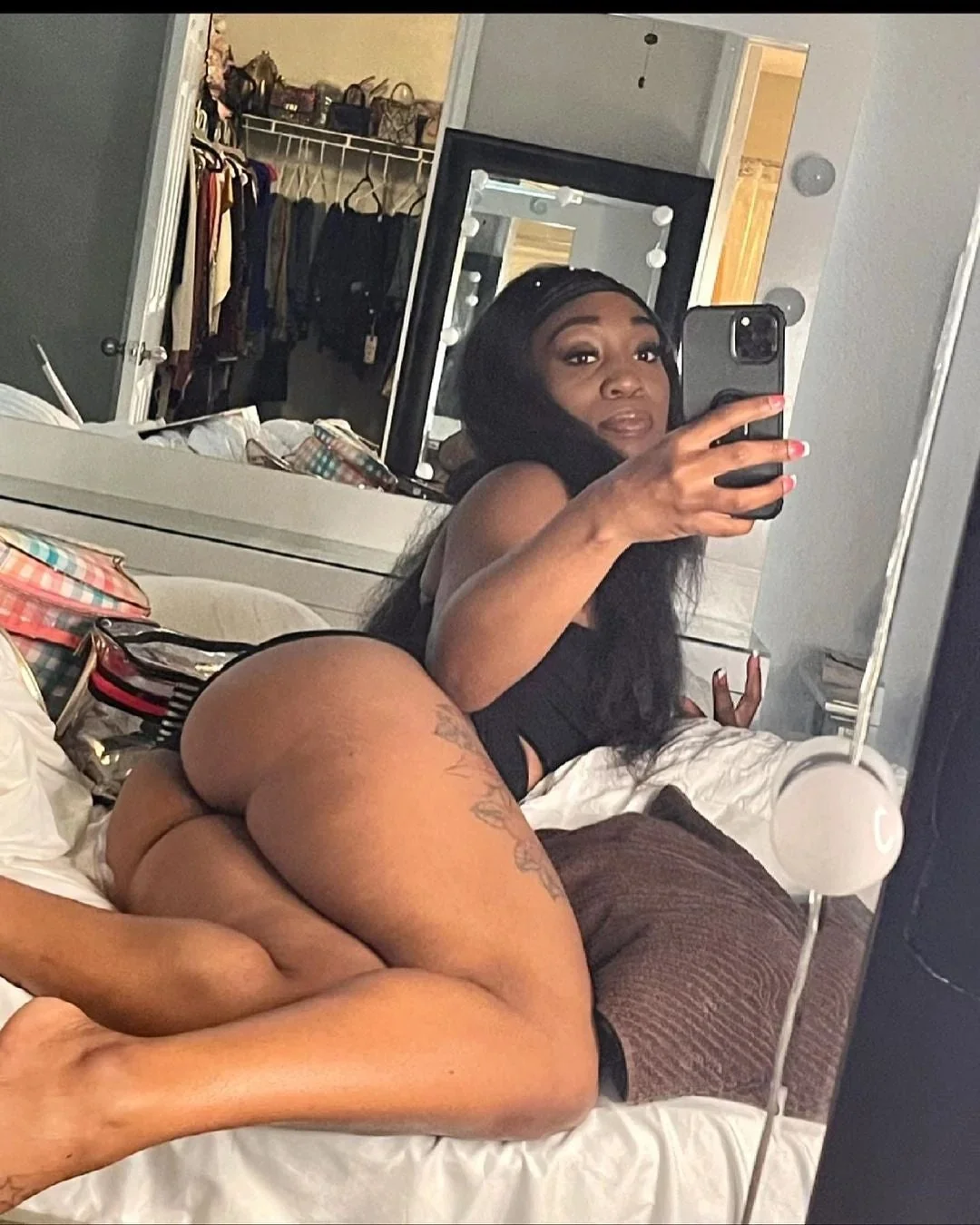 Naturally Stacked 👅🍑 image 32