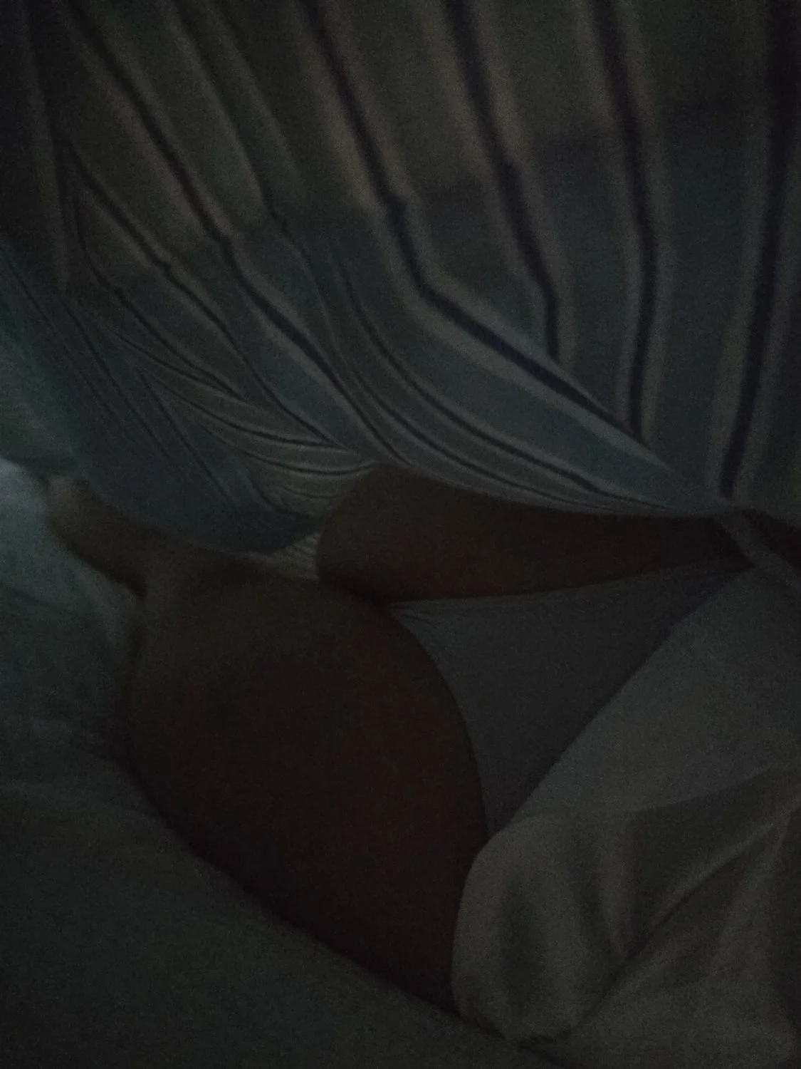 After I fucked all night, my sister-in-law decided to sleep with me. 🍑🍑🥵🥵🍆🍆💦💦 image 3