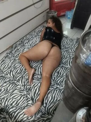 Rafaela, a puta do bairro! image 16