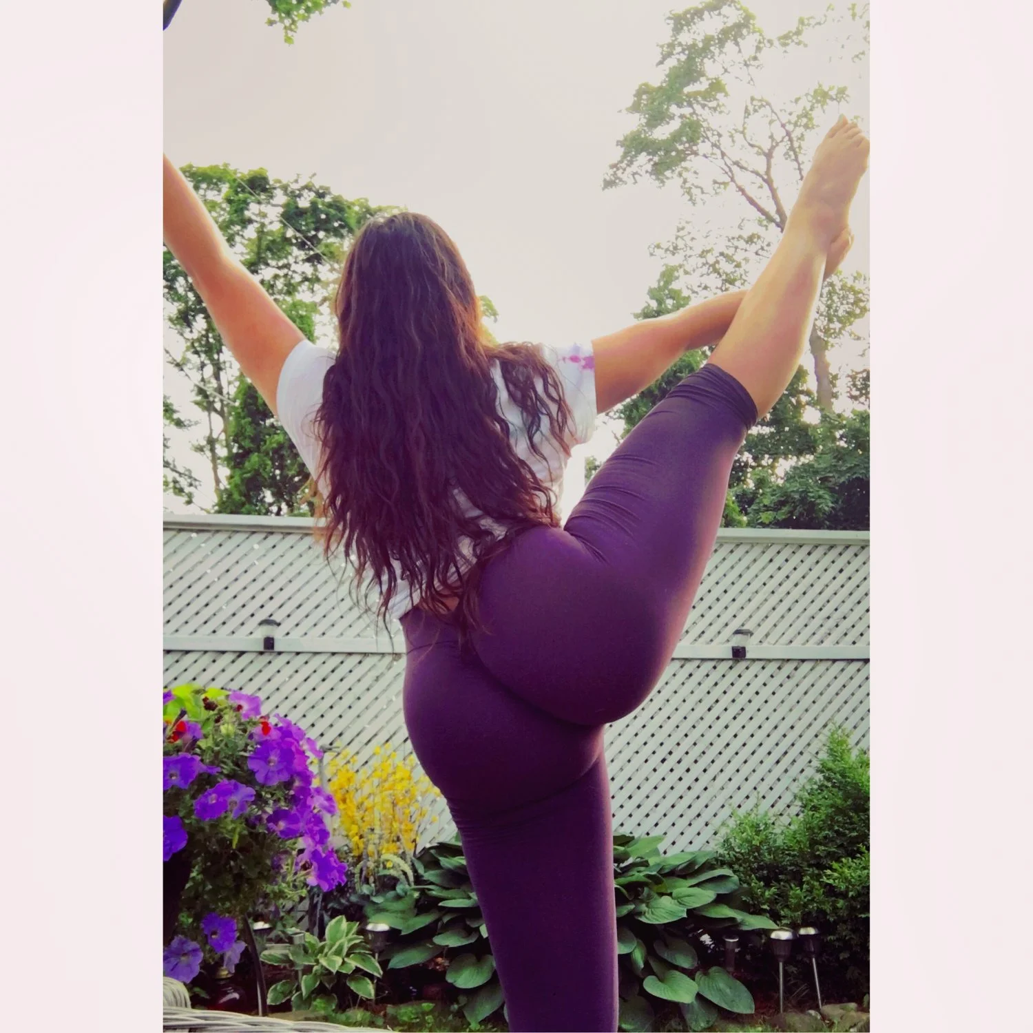 Teniah main image