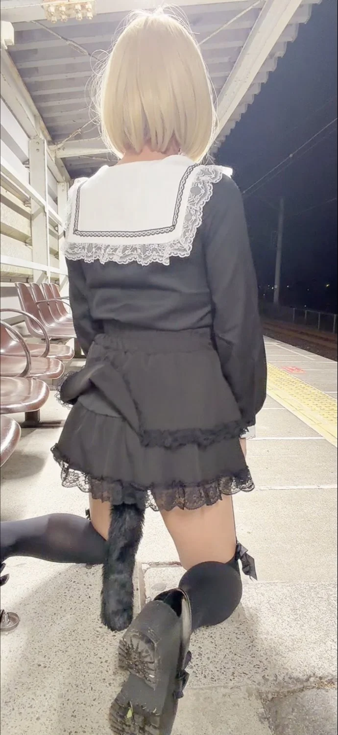 asian public bdsm image 9