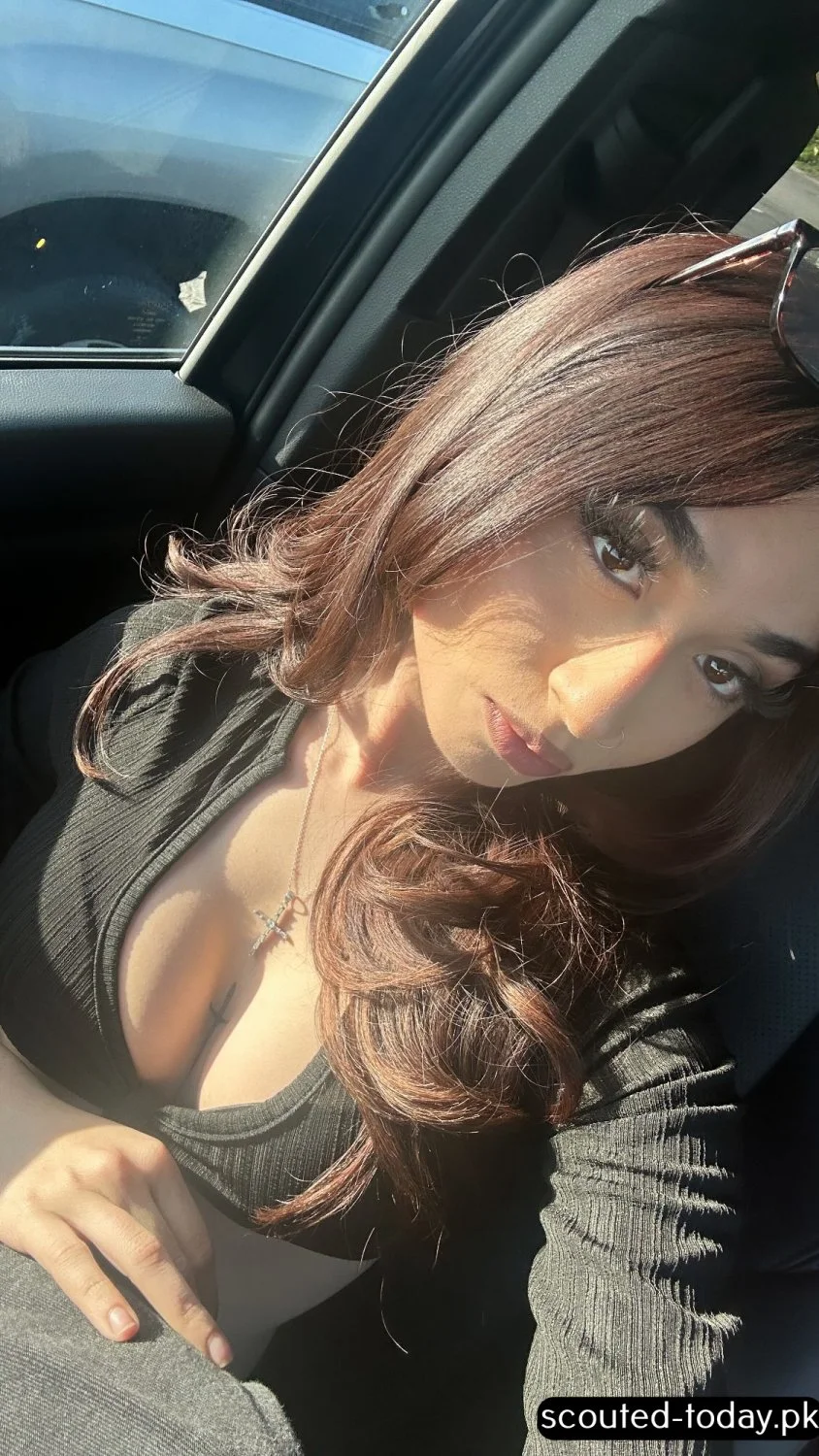 fit latina main image