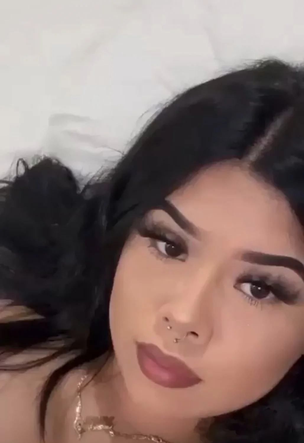 18 years old Latin teen whore shows she can use dildo - Stupid Fuckmeat fucktoy web slut nice pussy image 1