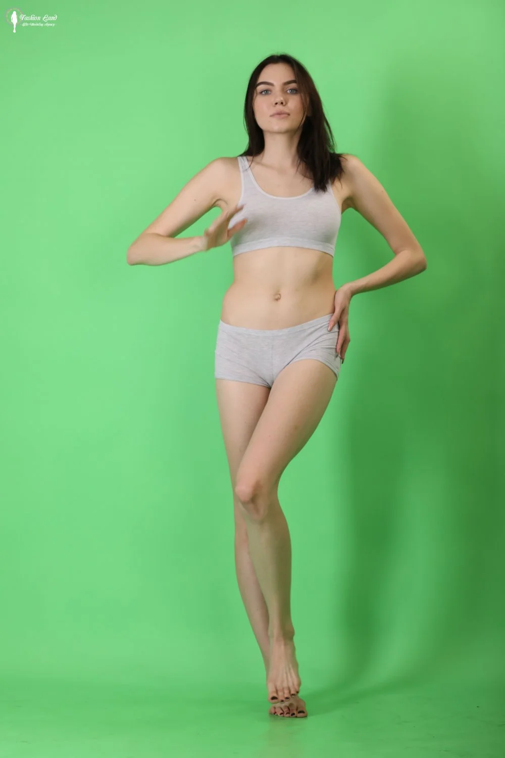 Amy - sexy brunette shows off legs and soles - Part 1/2 image 27