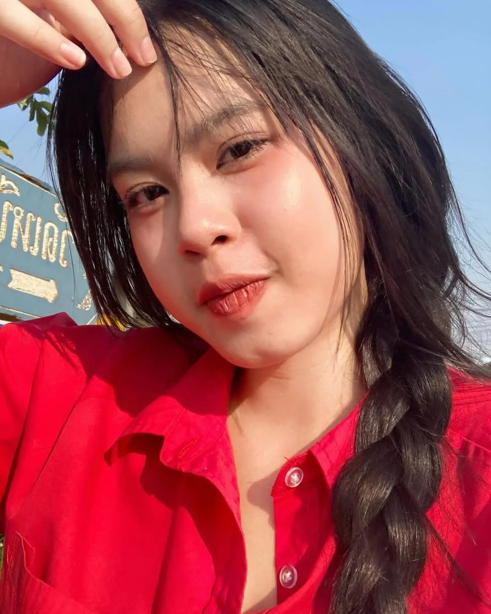 Thai slut image 7