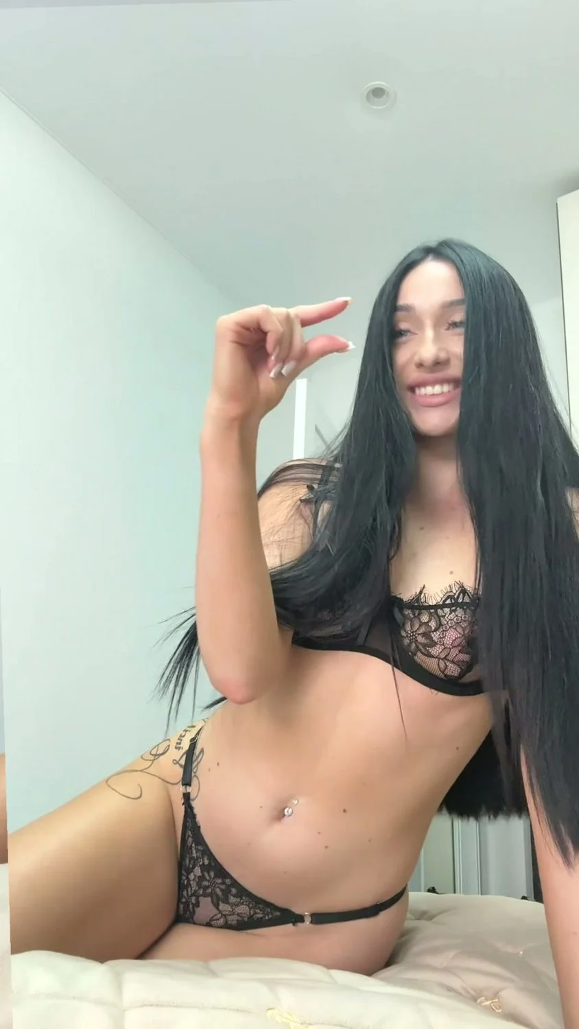 🔞 sexy busty sucking dick horny nude squirt 🫦😈 Check my OF image 5