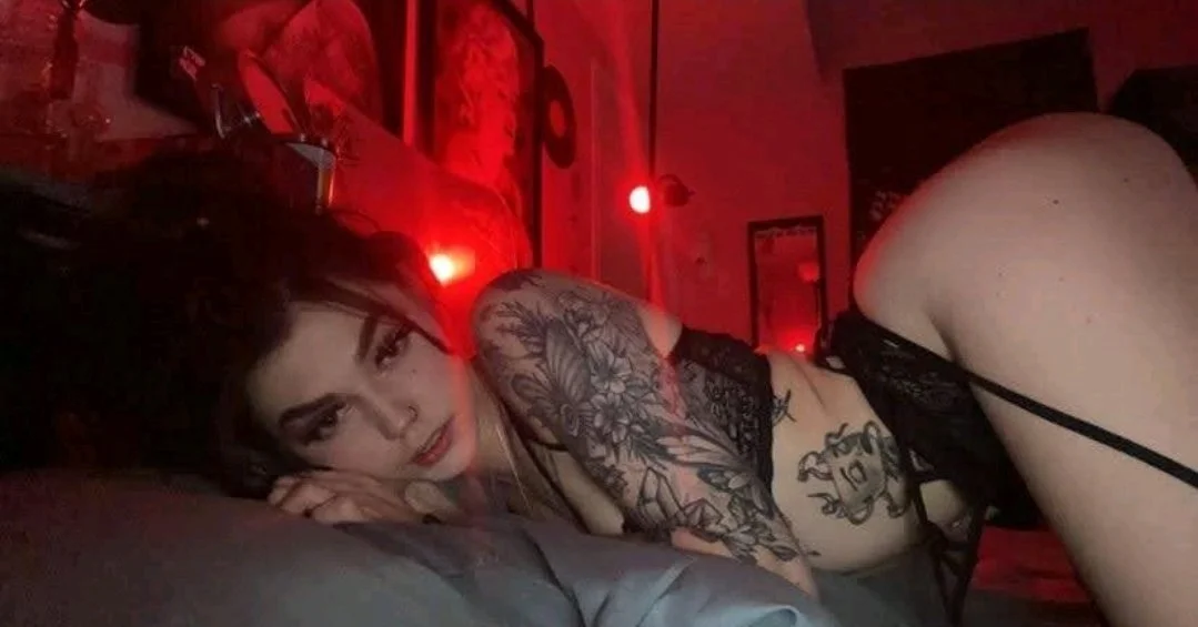 EGIRL 01 image 5