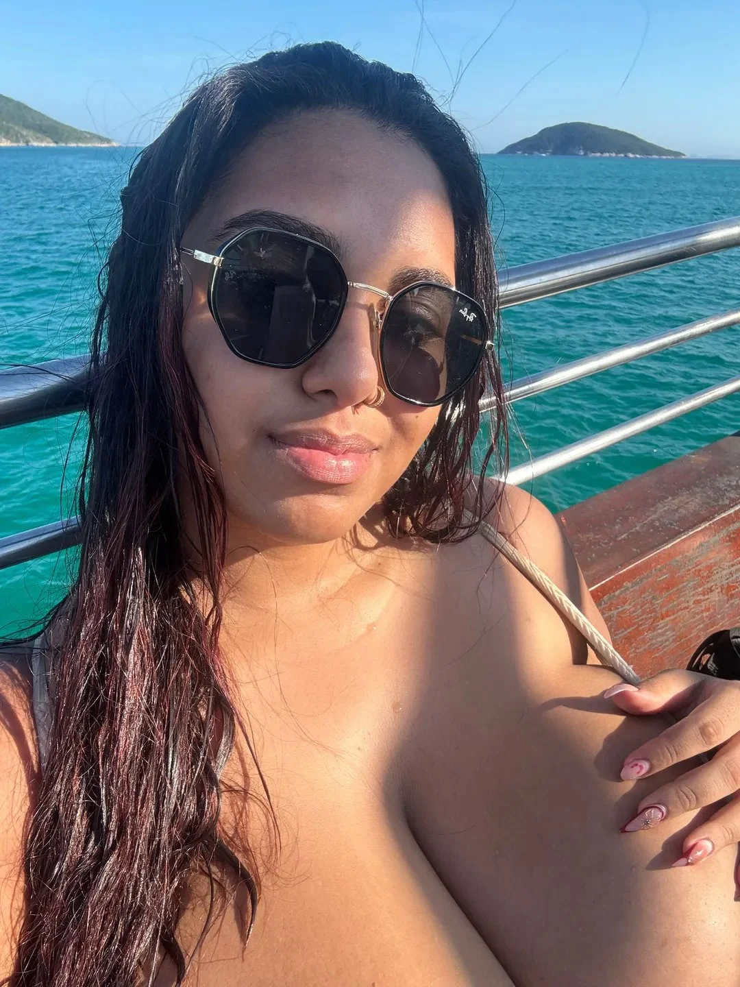 Uma novinha feia de peitãooo image 10