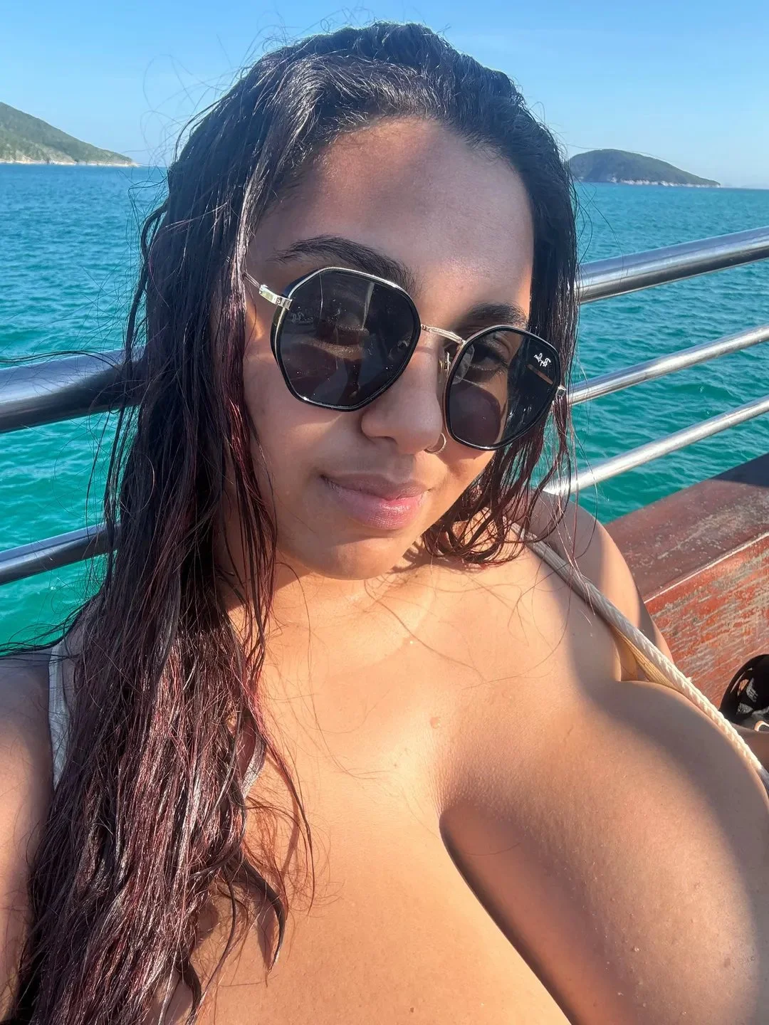 Uma novinha feia de peitãooo image 4