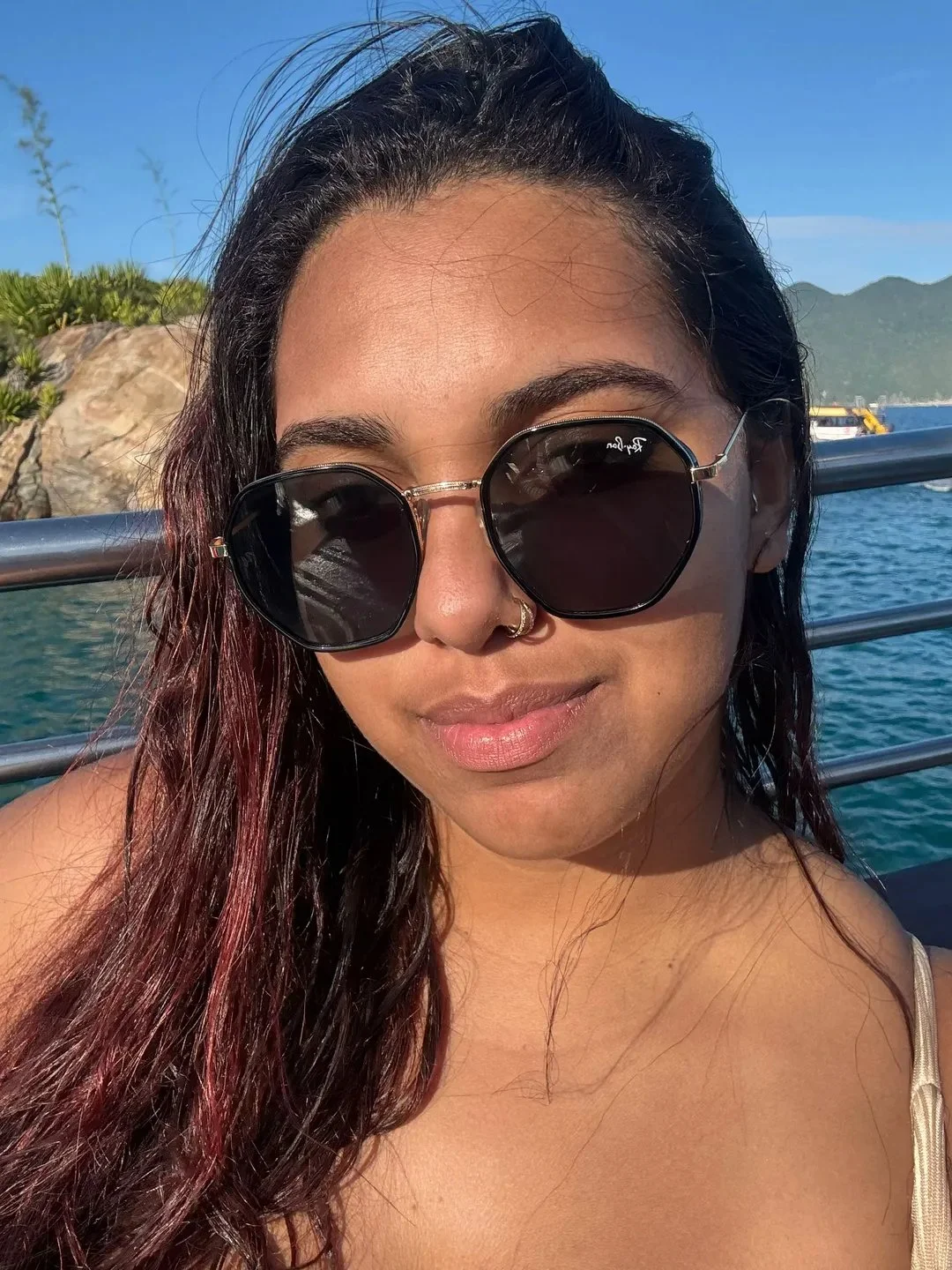 Uma novinha feia de peitãooo image 7
