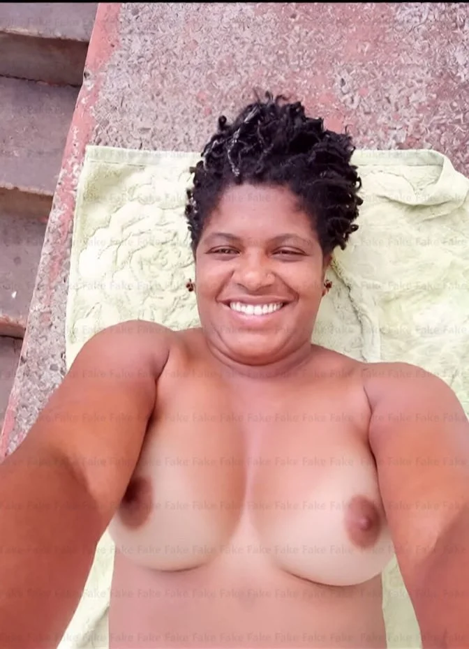 Foto da minha mãe pelada(foto feita por IA) main image