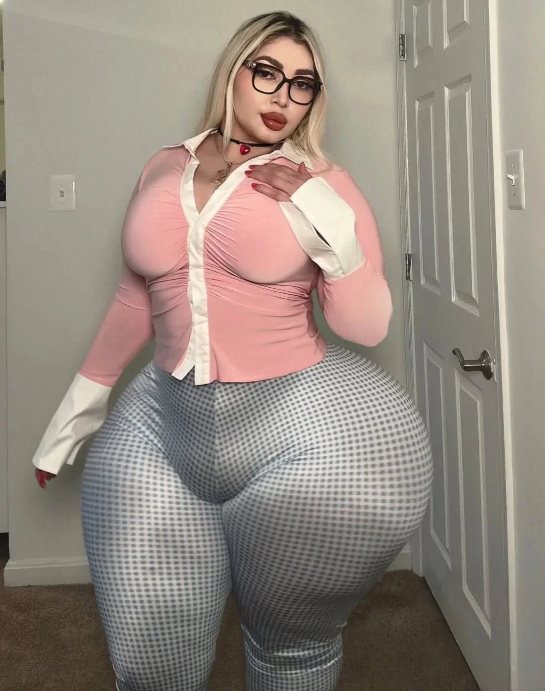 0d059a3d09984650b4e9c795a3d4067b image 39