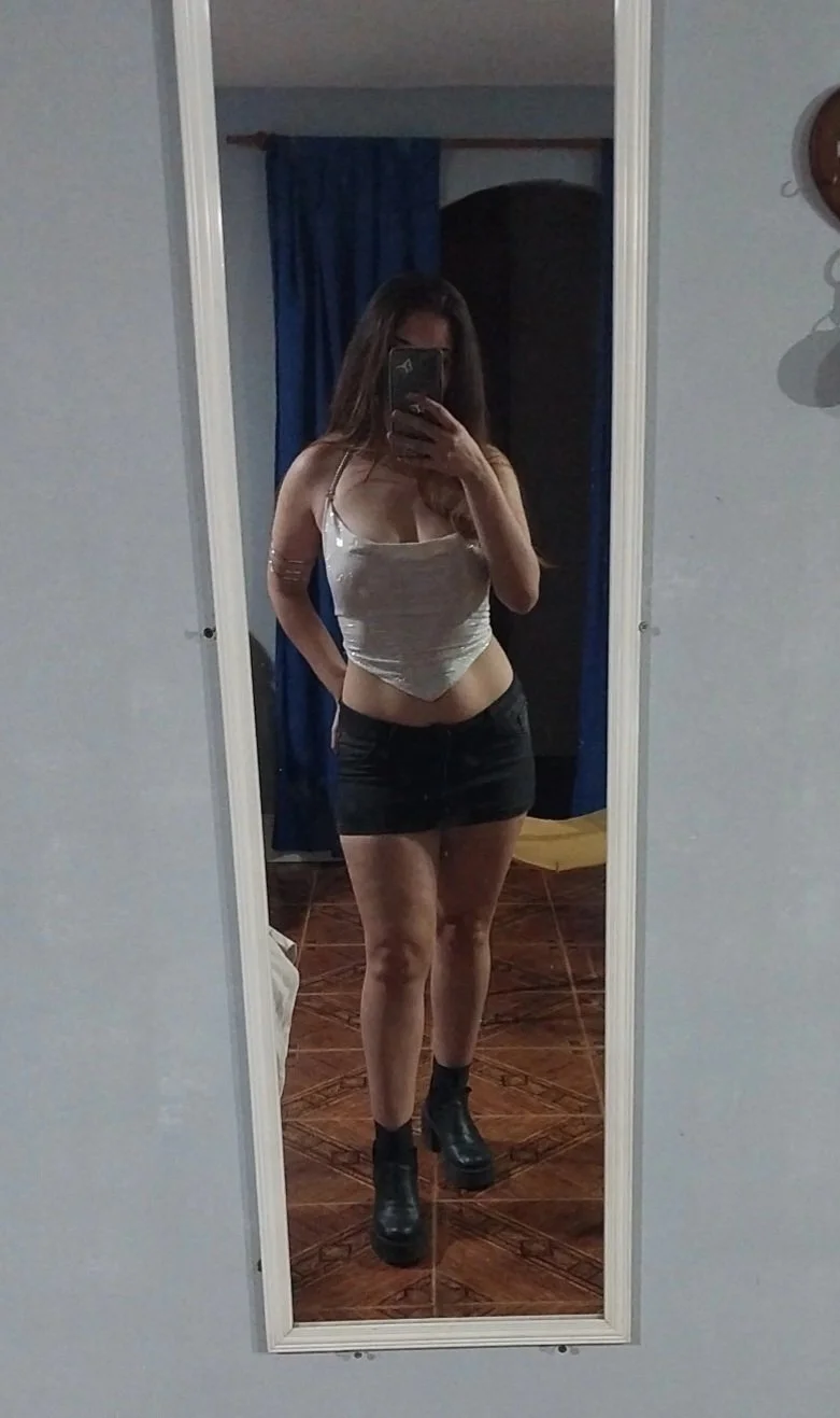 Gisela putita divina image 2