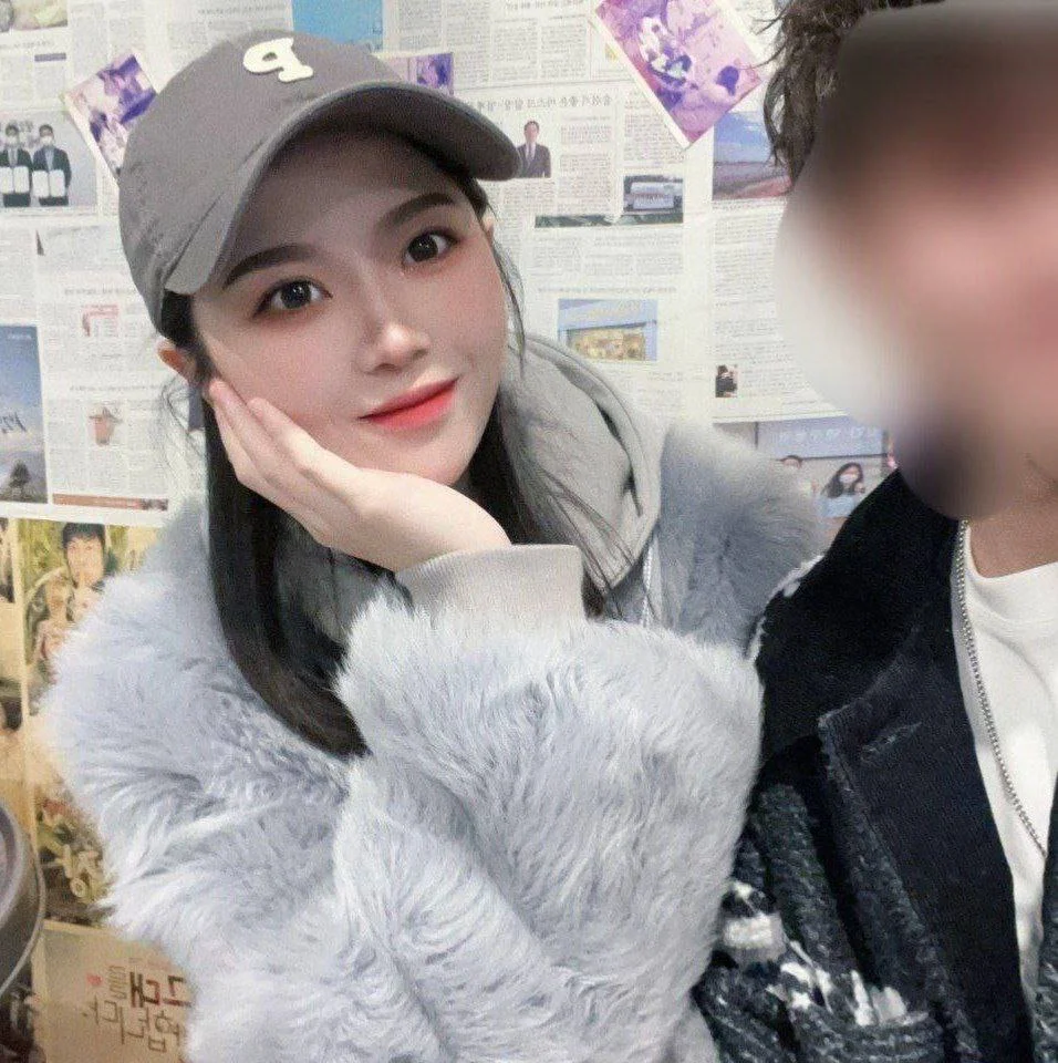 Pretty Asian instagram girl leaked image 5