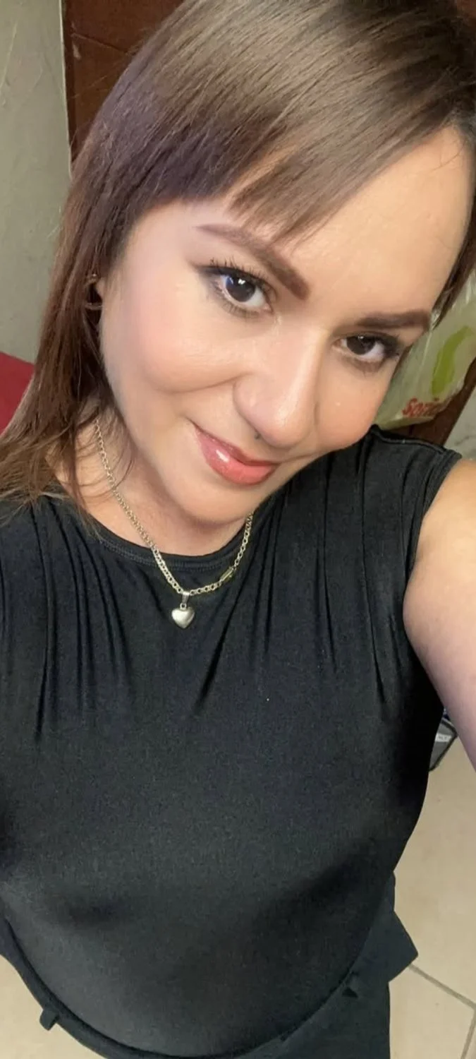 Rica milf hermosa y sexy zorrita image 14