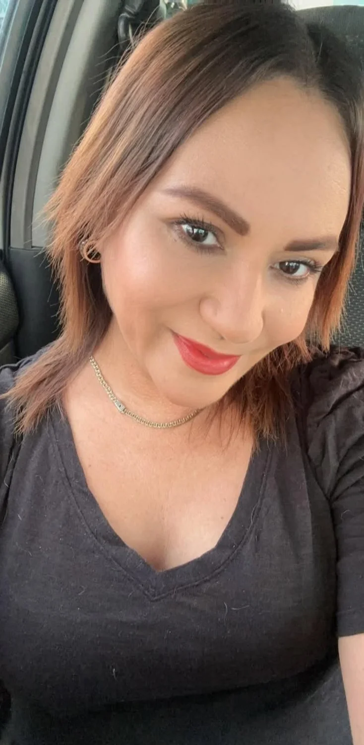 Rica milf hermosa y sexy zorrita image 8