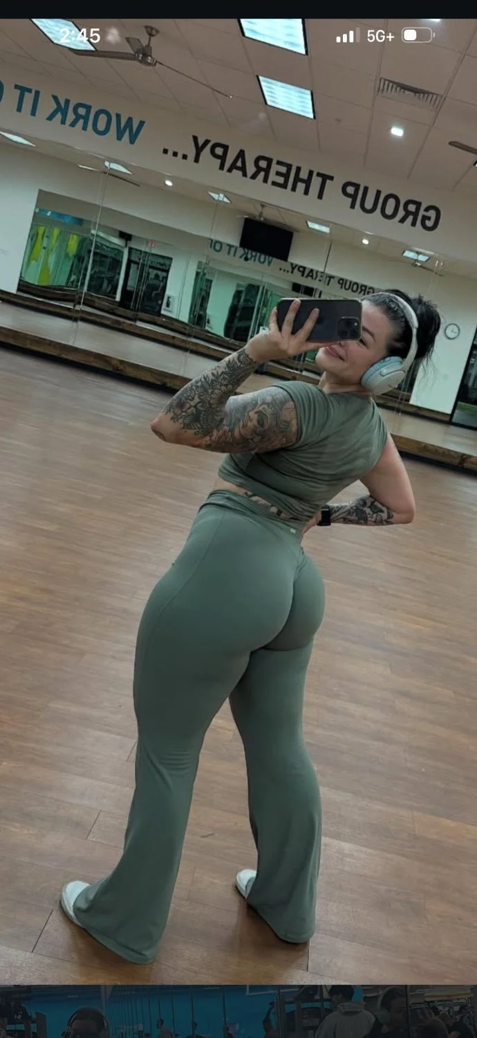 Fit thick booty image 2