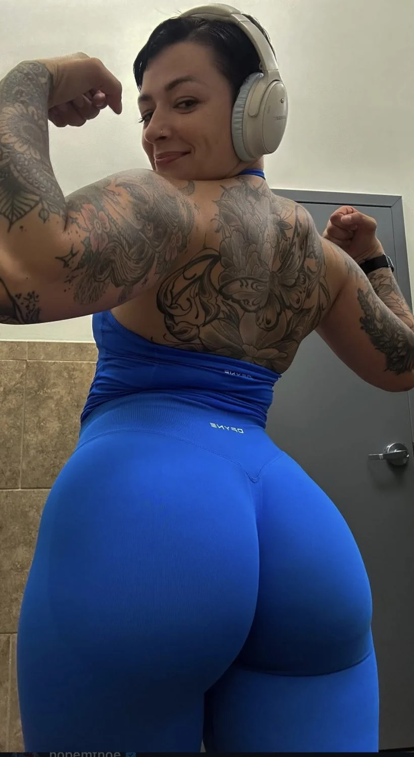 Fit thick booty image 6