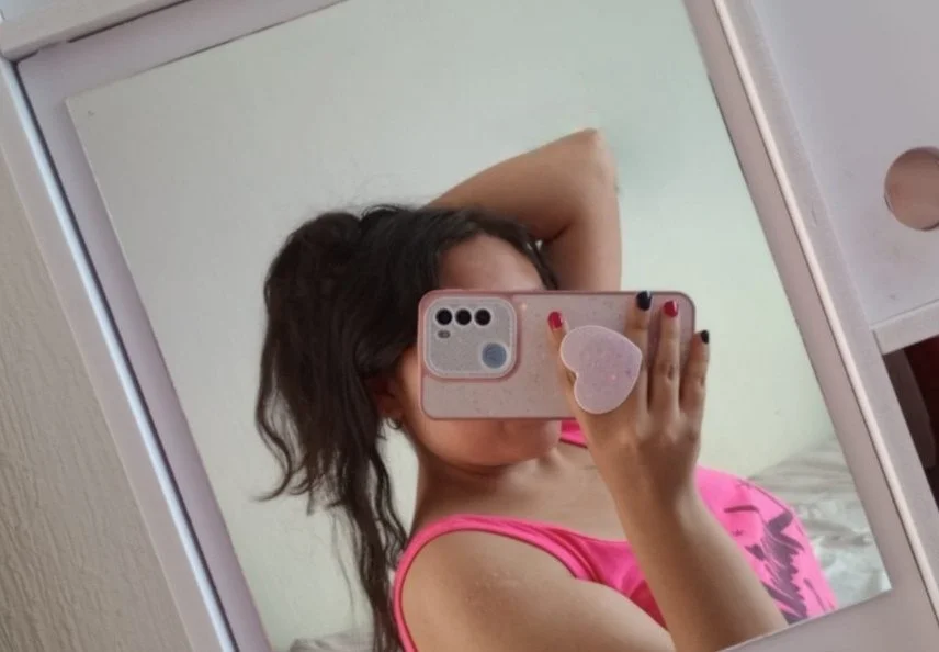 Latinas image 15