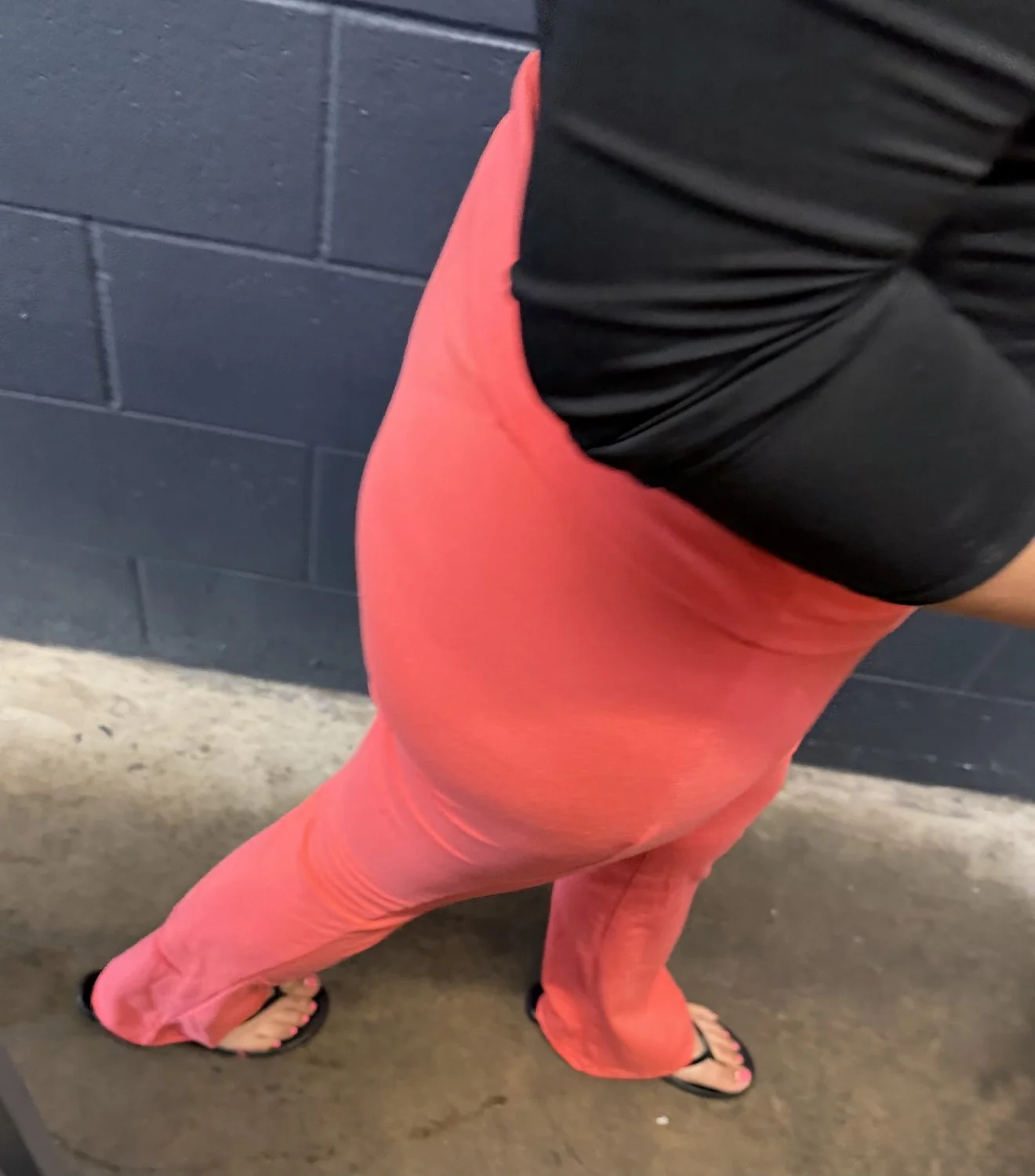 Woman’s feet in pink leggings image 4