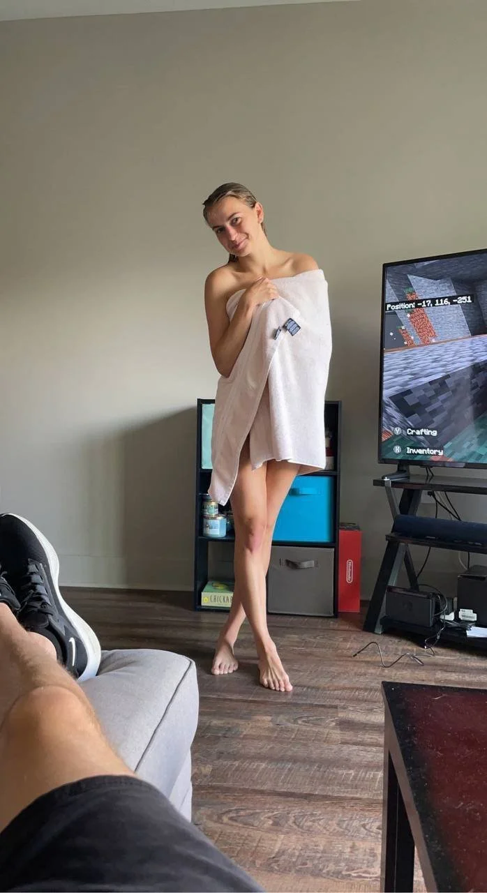 Bonus pics 4u image 6