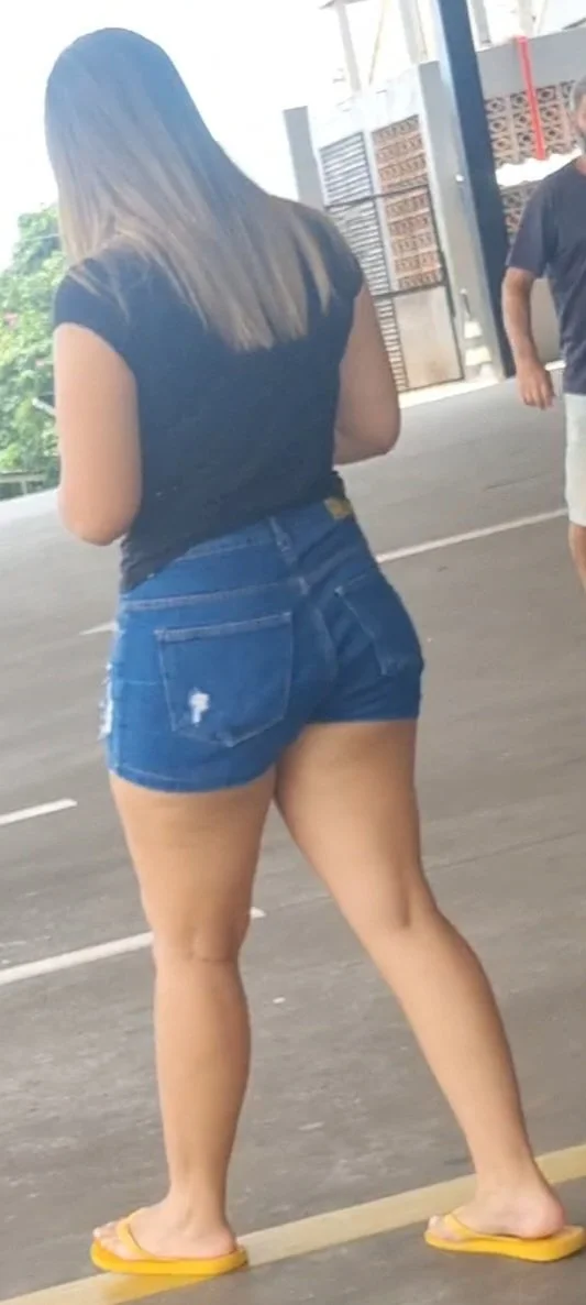 Minha ex ficante flagrada no mercado image 4