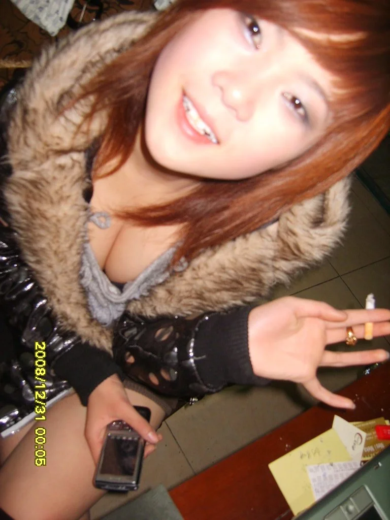 Chinese amateur girl 40 image 2