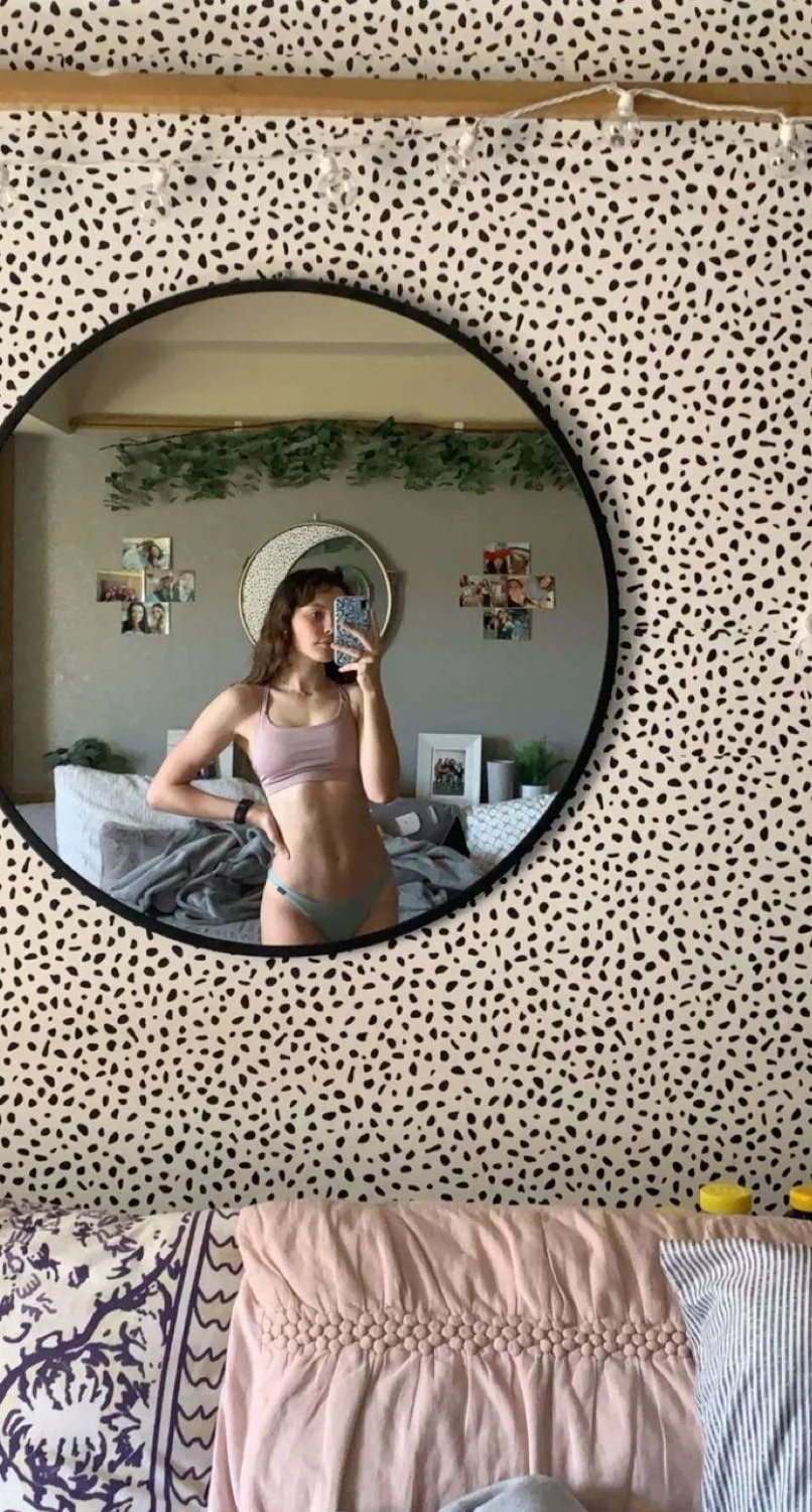 Yummy fit toned 19 year old girlfriend tapes n nudes (1 of 2) image 16