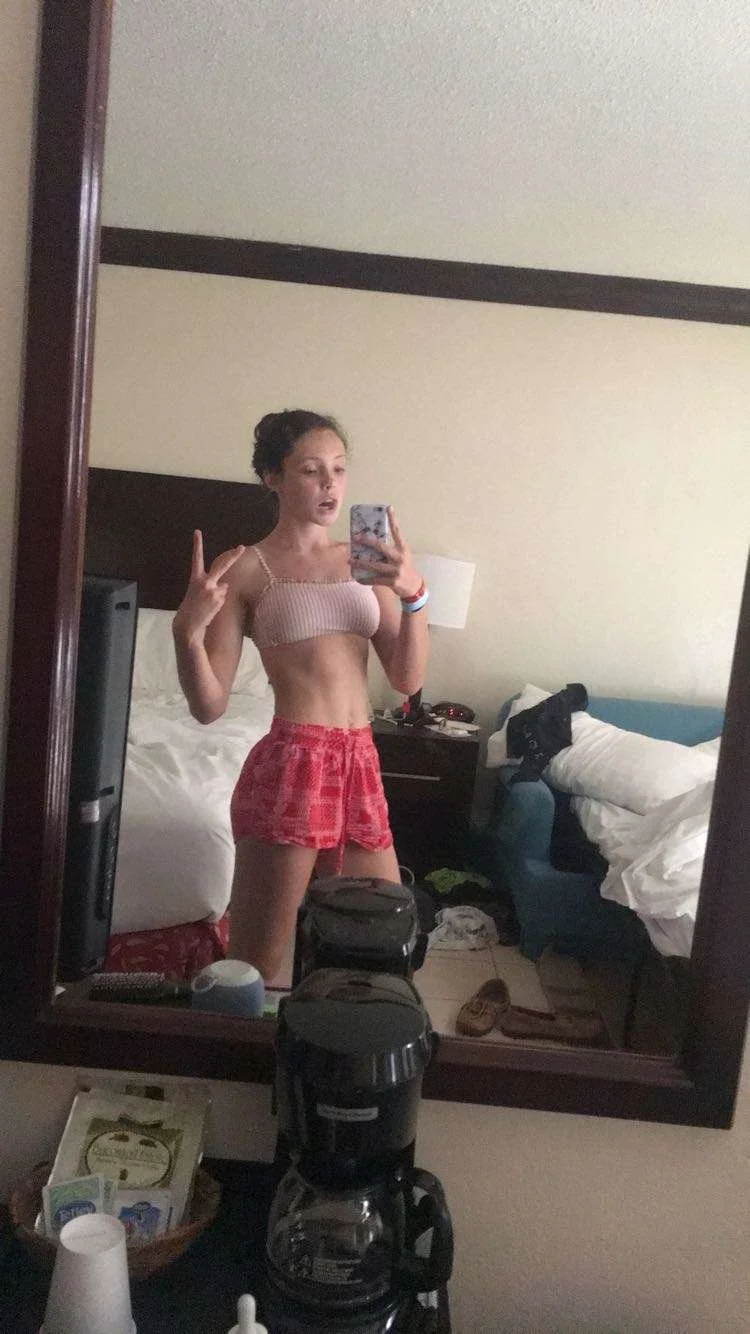 Yummy fit toned 19 year old girlfriend tapes n nudes (1 of 2) image 18