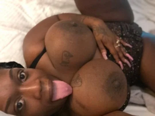 Professional big booty Hoe shit image 11