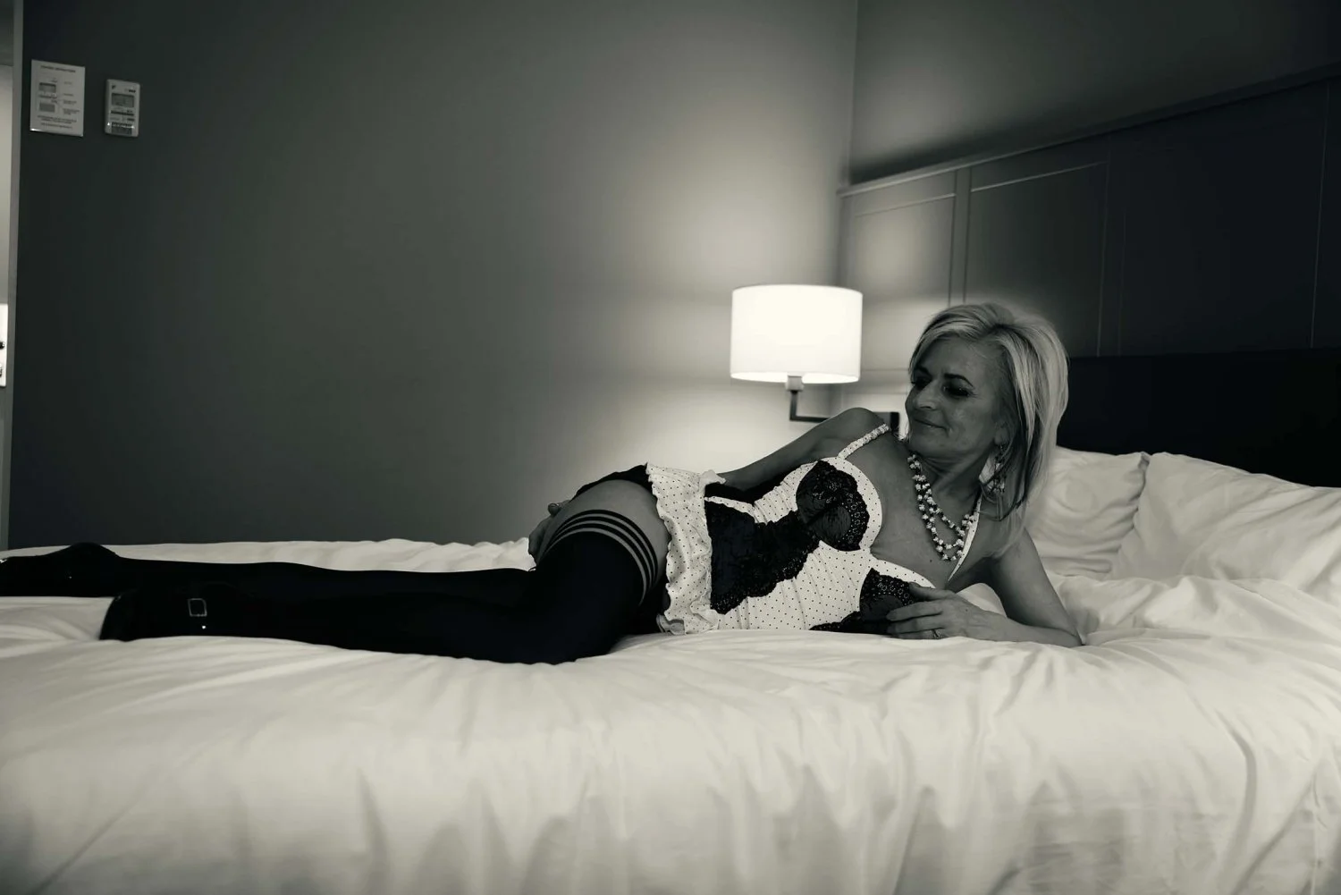 A Milf Returns image 9