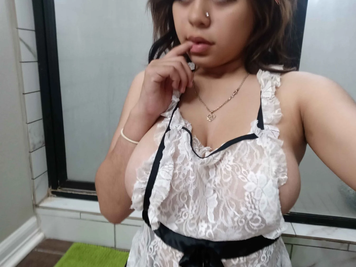 Latina Slut image 5