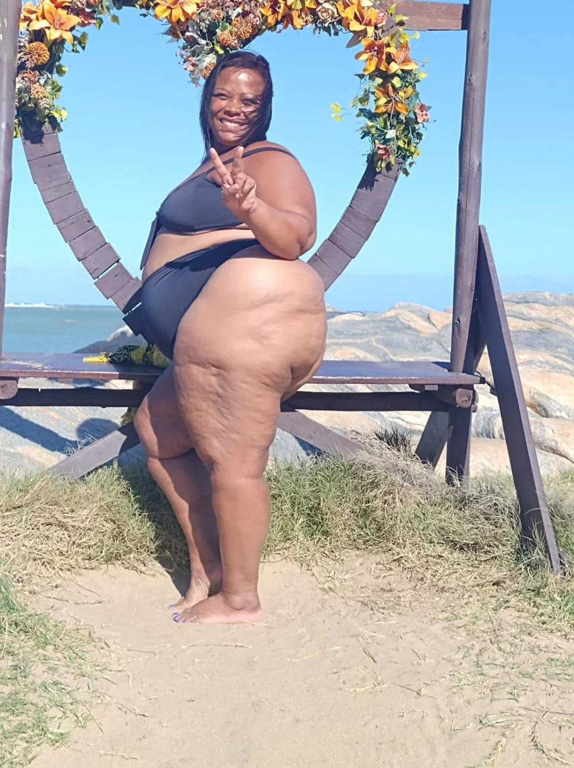 Luciana Bispo Sexy image 38