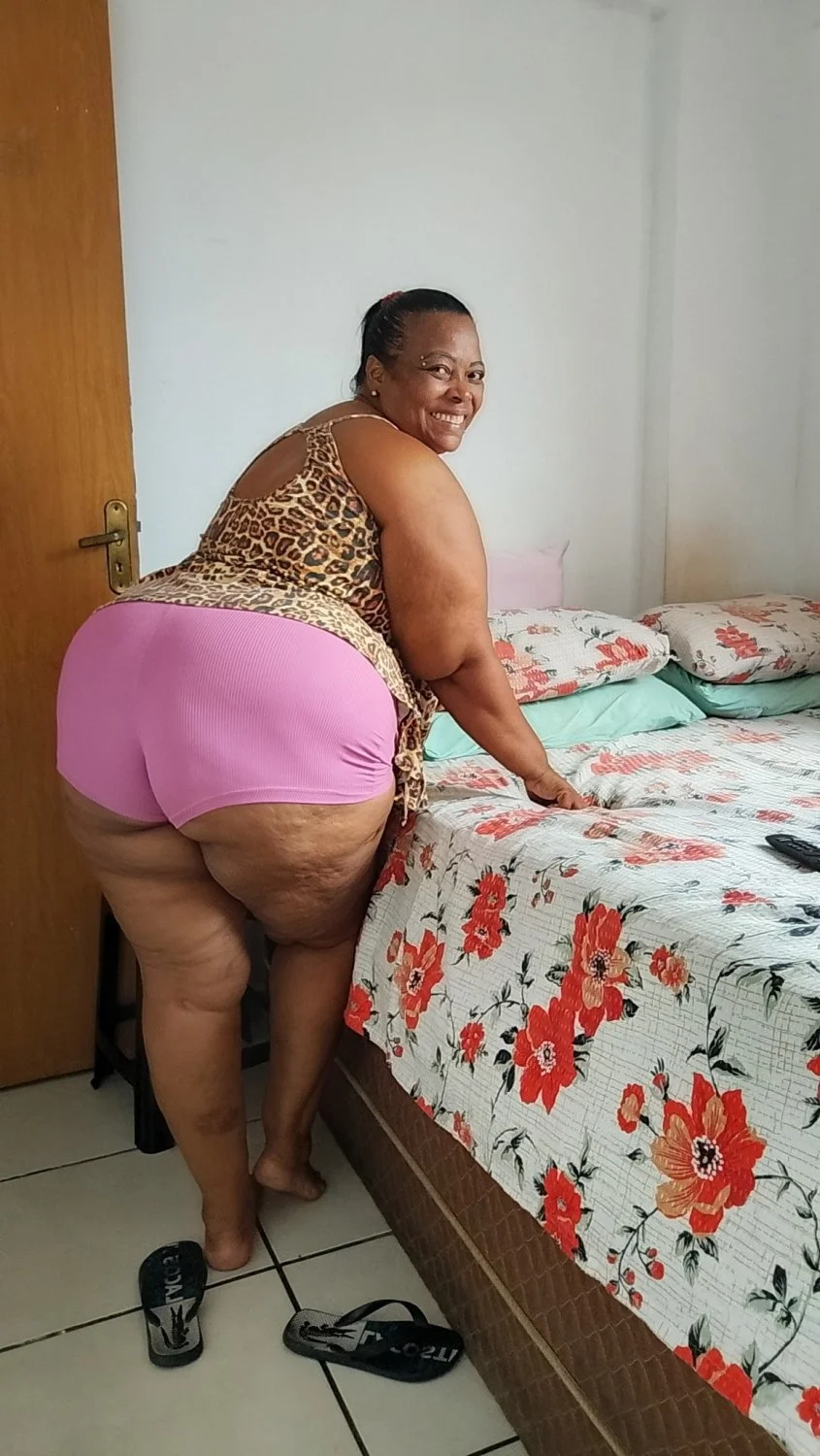 Luciana Bispo Sexy image 43
