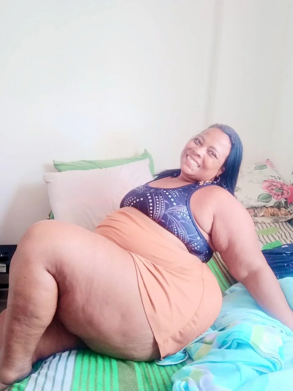 Luciana Bispo Sexy image 46