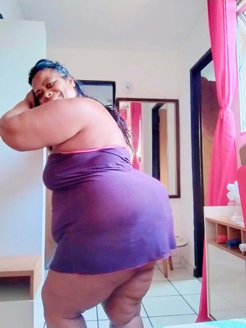 Luciana Bispo Sexy image 6