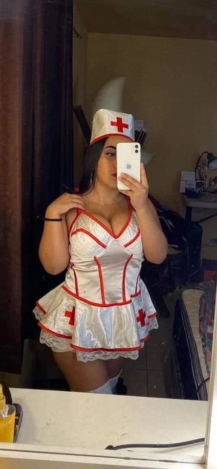 Tetona Karla Aguilar image 2