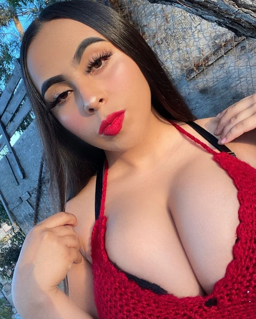 Tetona Karla Aguilar image 4
