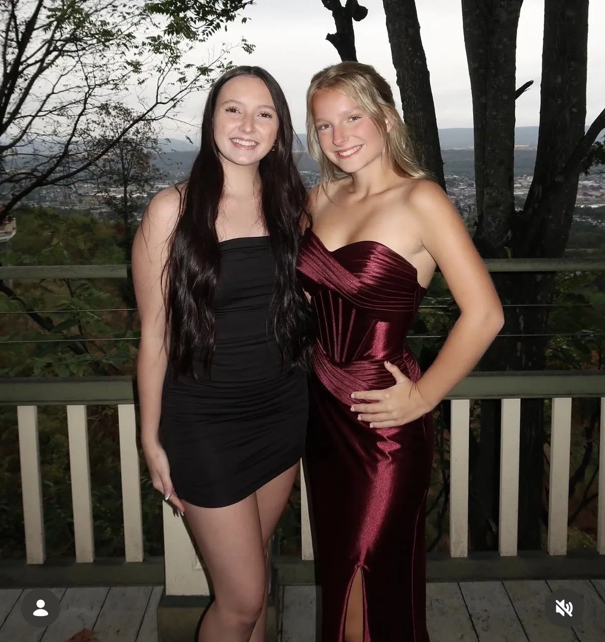 Pennsylvania slut Sydney lost in IRL game main image