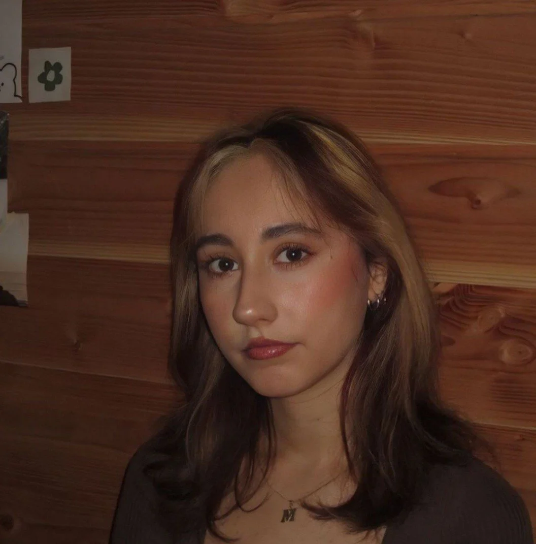 Sister face porn pt.1 image 4