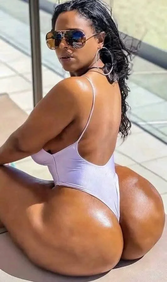 Sexy Ebony Latina Redbone IG Baddies image 15