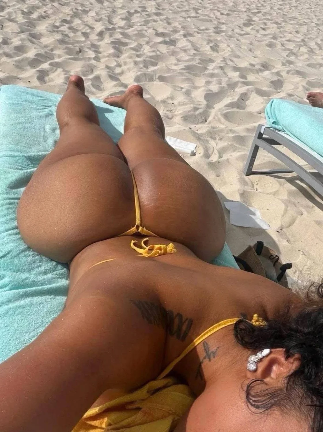Sexy Ebony Latina Redbone IG Baddies image 5