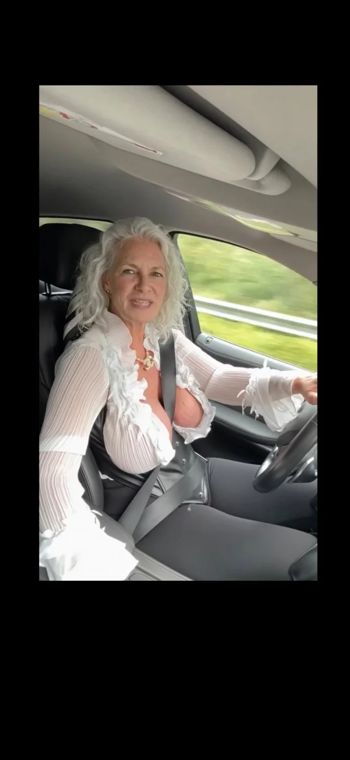 Hot busty granny on the road 😍🍼🥛 image 2