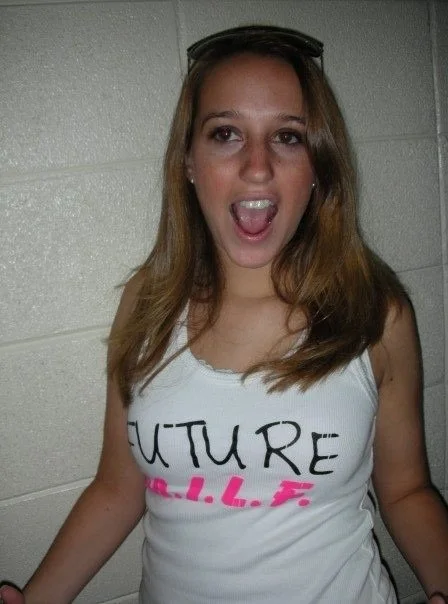Jules Lost image 5