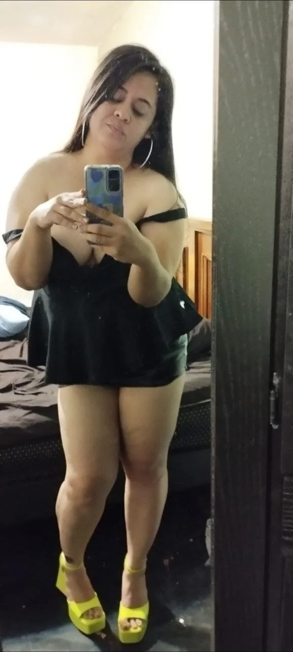 María perrita de 35 años image 10