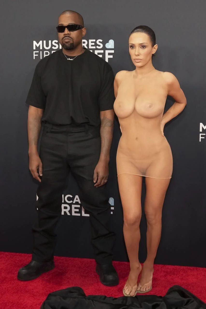 Bianca Censori At The Grammy Awards image 19