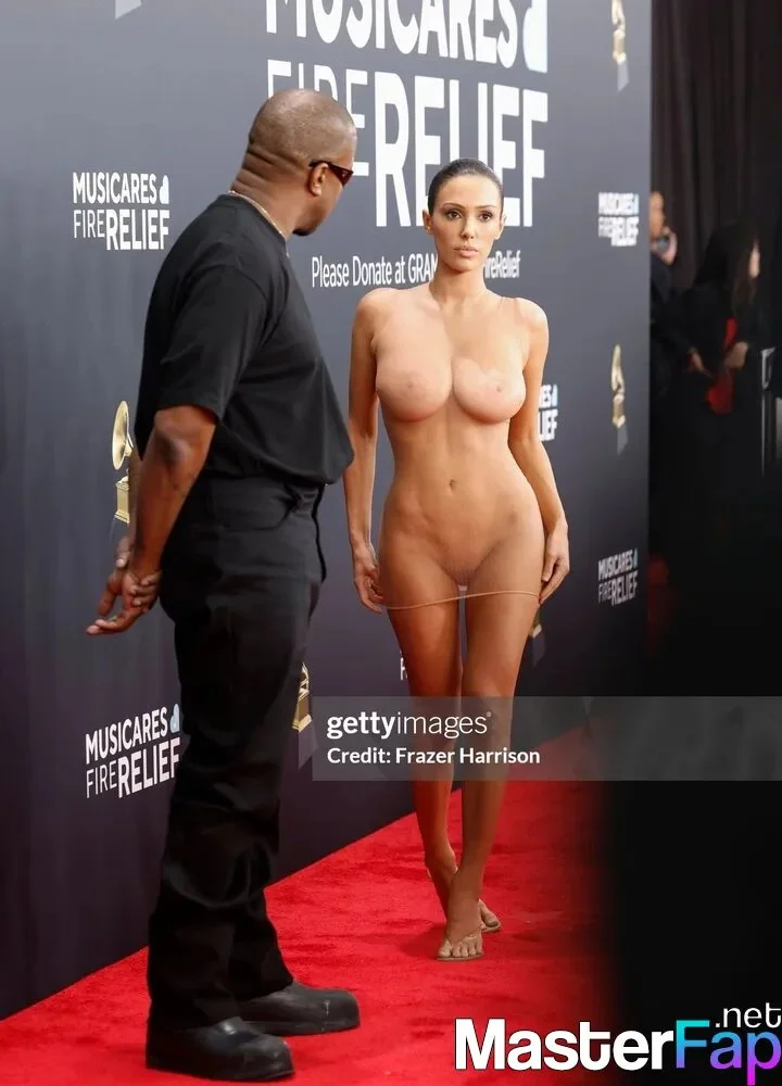 Bianca Censori At The Grammy Awards image 29