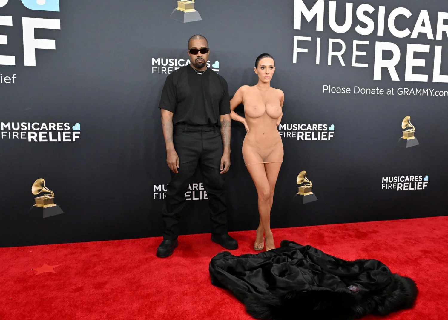 Bianca Censori At The Grammy Awards image 36