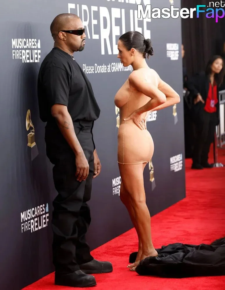 Bianca Censori At The Grammy Awards image 39
